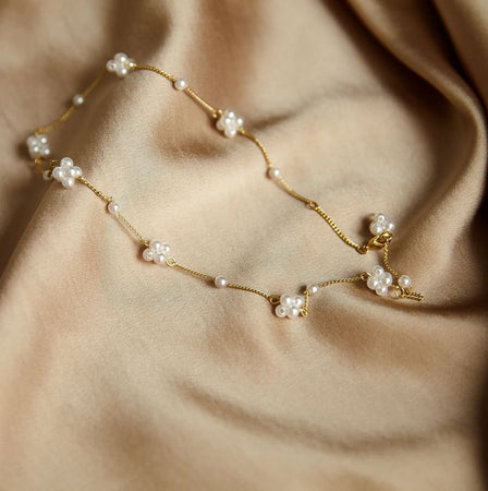 Stay in Indy Pearl Flower Necklace